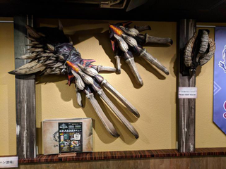 Illustration for article titled Tokyo's Monster Hunter Bar Doesn't Want You Touching Things Â